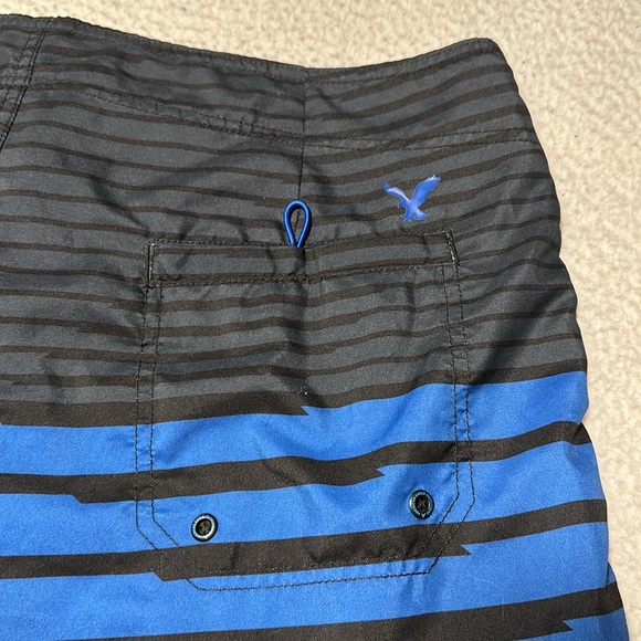 American Eagle Men’s 10” Board Shorts, EUC (Looks New), Size XL - Picture 5 of 9